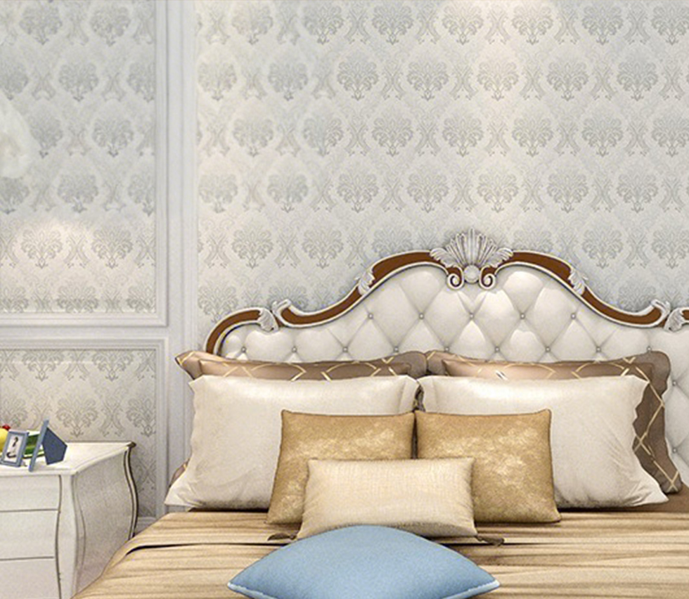 PAPEL TAPIZ CON SUPERFICIE METÁLICA A PRUEBA DE ACEITE